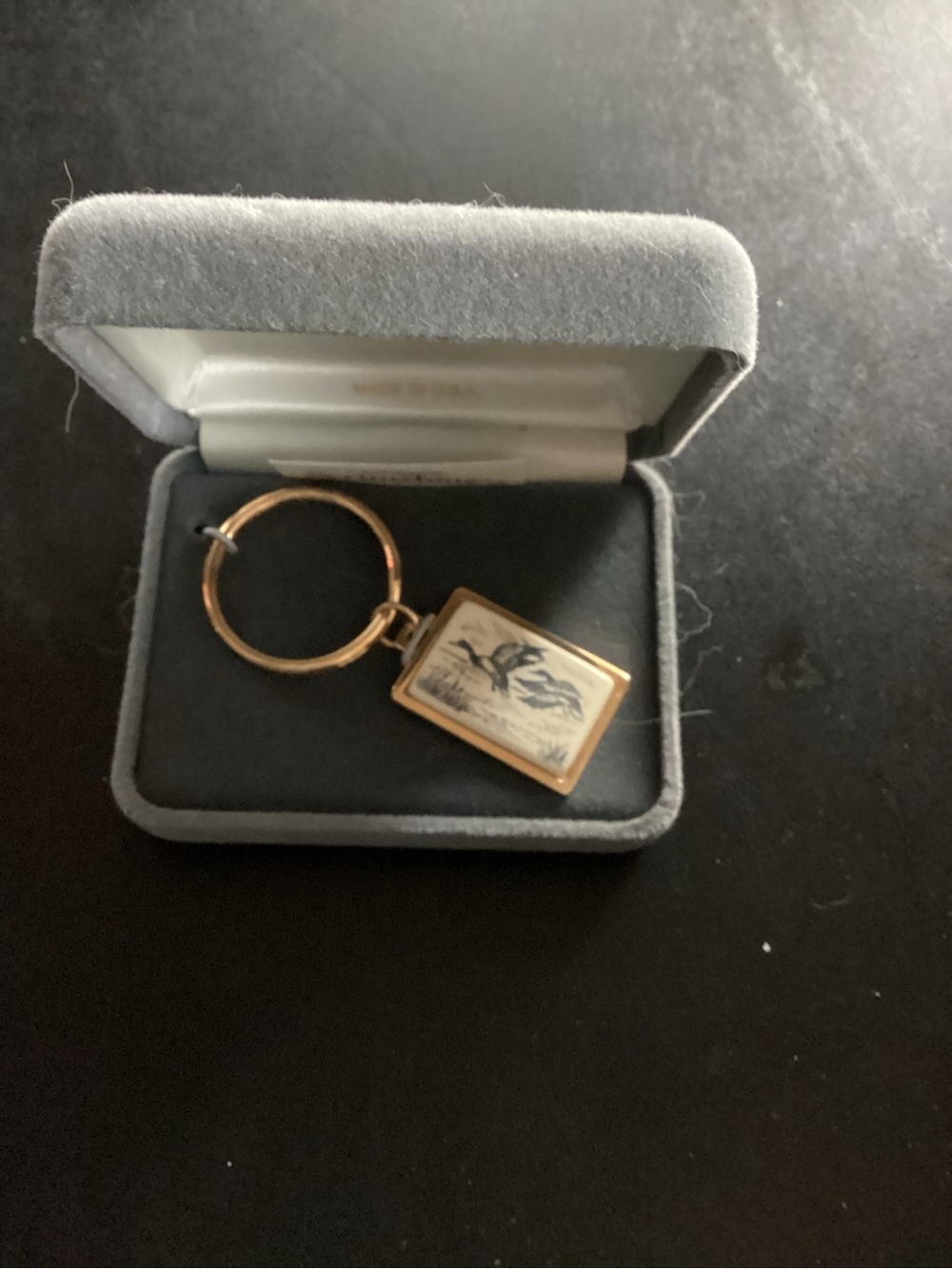 Gold-Tone Rectangular Locket Keychain with Bird Engraving - Picture 2 of 2